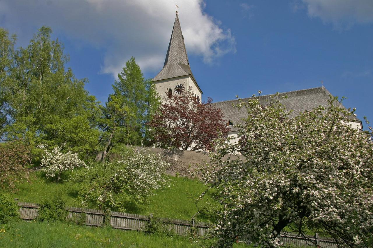 Kirchenwirt Hotel Kaumberg ภายนอก รูปภาพ
